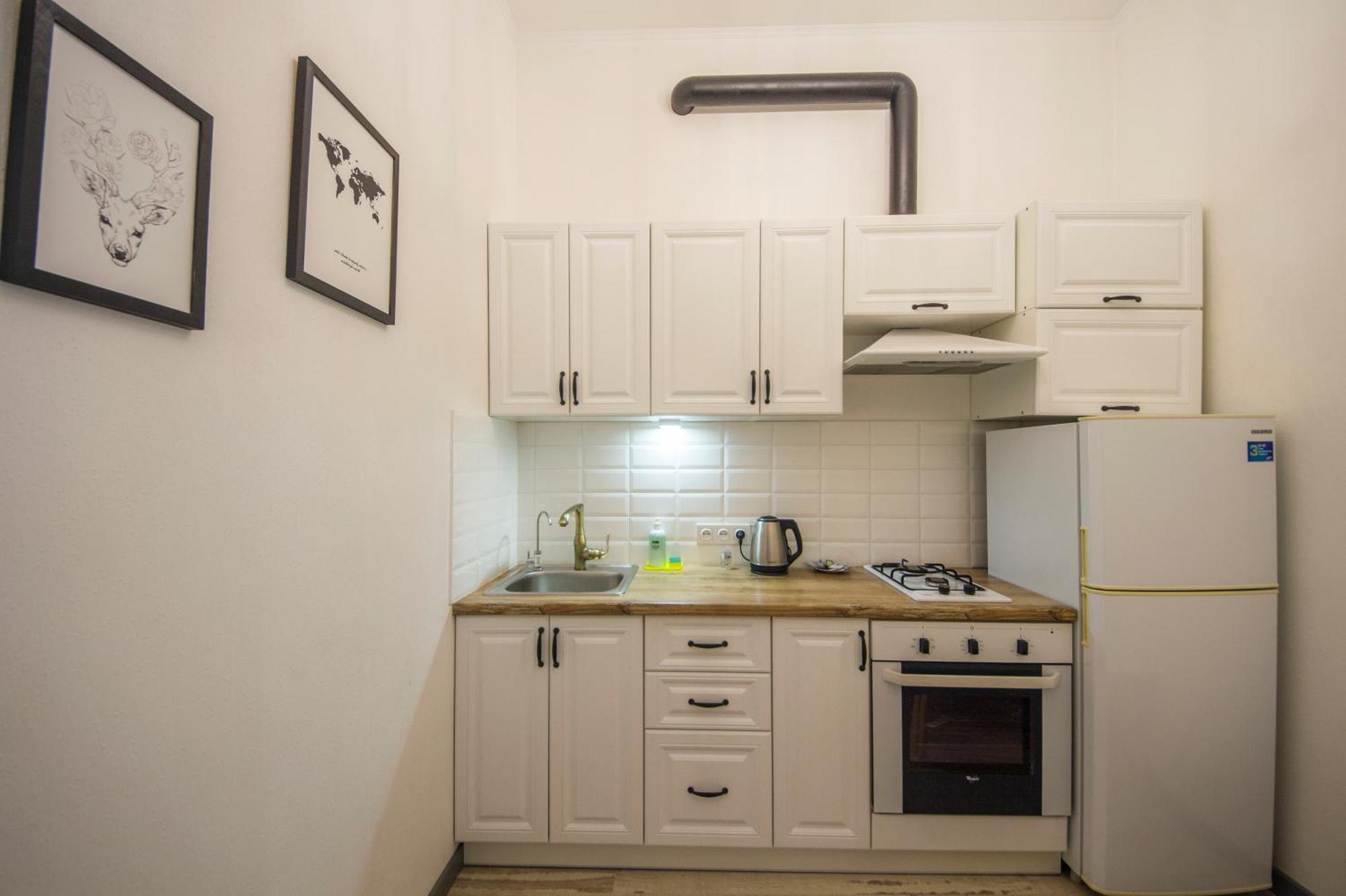 Central Apartments Kyiv Exterior photo